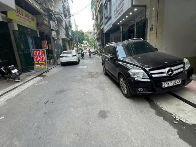 Nhà mặt phố bán tại Hoàn Kiếm, Hà Nội