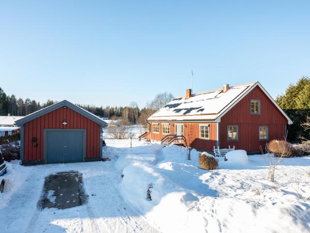 Villa till salu i Valbo, Gävleborg