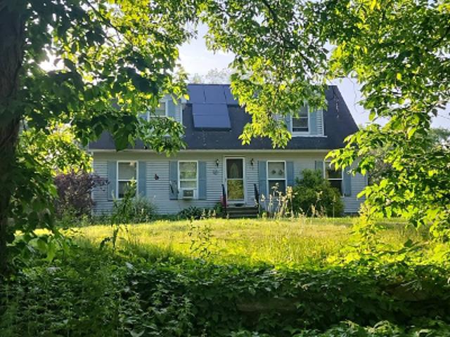 House for sale in Charlton, Massachusetts