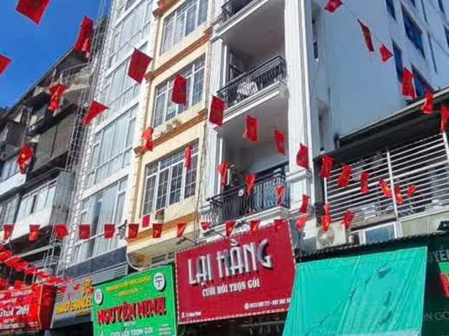 Nhà mặt phố bán tại Hoàn Kiếm, Hà Nội