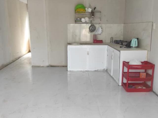 Nhà mặt phố bán
