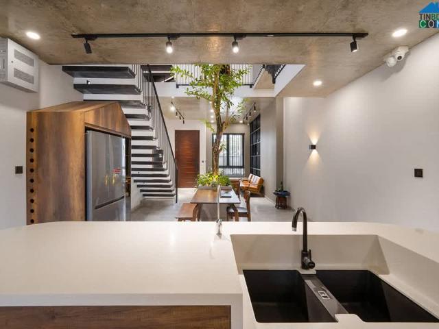 Nhà mặt phố bán