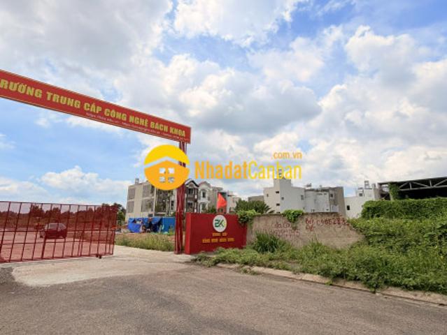 Mặt bằng bán