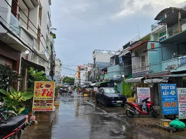 Nhà bán tại Khuôn viên UBND Thành phố Hồ Chí Minh, Thành phố Hồ Chí Minh
