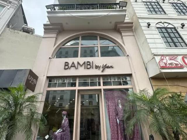 Nhà mặt phố bán tại Hoàn Kiếm, Hà Nội