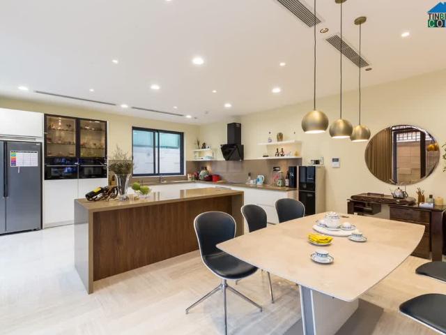 Nhà mặt phố bán tại Hồ Chí Minh