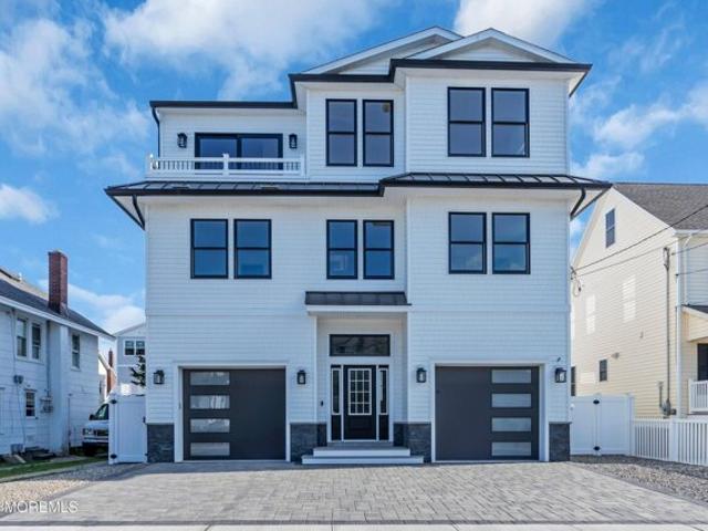 House for sale in Seaside Park