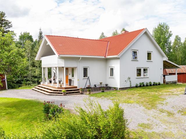Villa till salu i Charlottenberg, Värmland