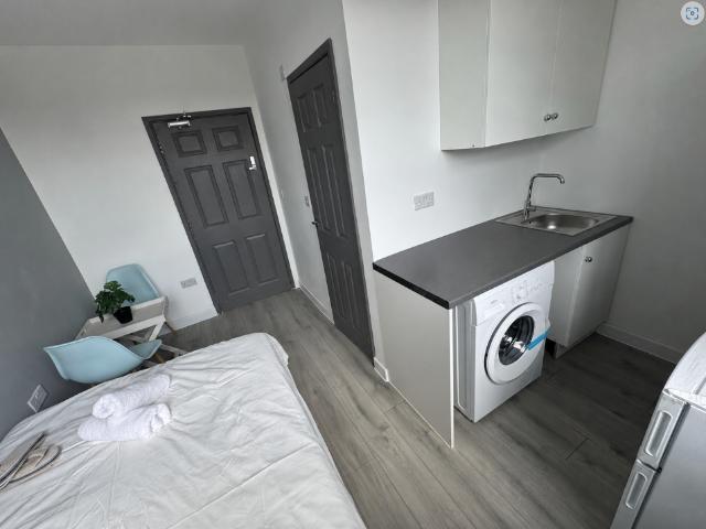 Studio for rent in Little Stanmore, Greater London