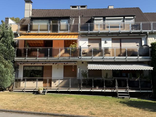 Dachgeschosswohnung kaufen in Gruiten, Haan