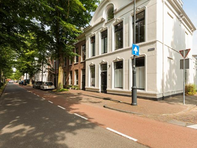 Appartement te huur in Boskoop, Zuid Holland