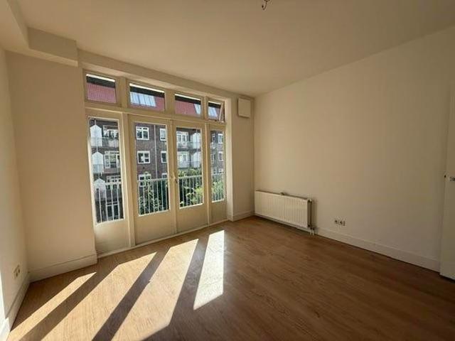 Appartement te huur in Zuid, Amsterdam