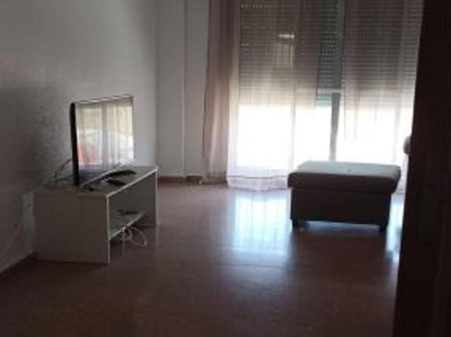 Piso en alquiler en La Ñora