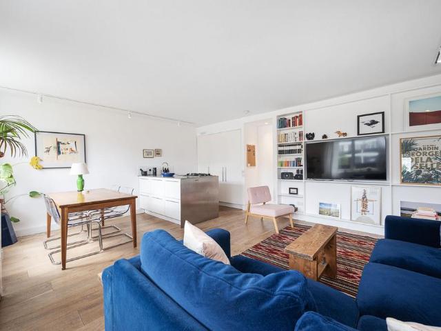 House for rent in Hoxton, Greater London