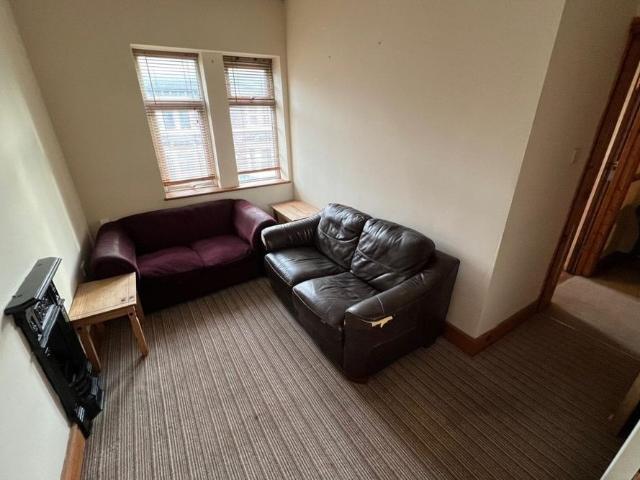 Apartment for rent in Pengam Green, Falcon Lodge
