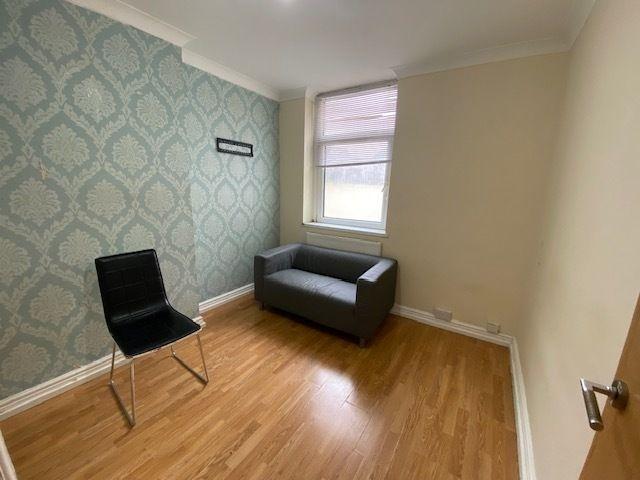 Apartment for rent in Pengam Green, Falcon Lodge