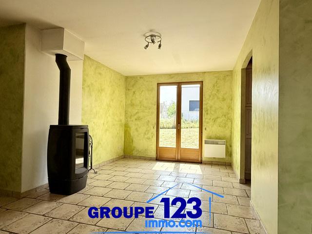 Maison vente à Auxerre, Champlost