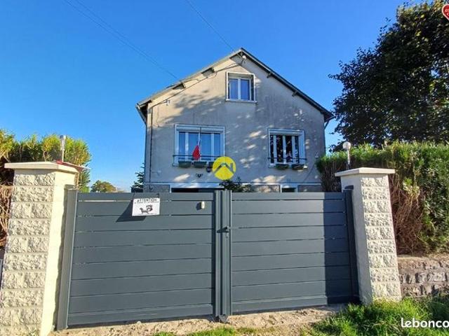 Maison vente à Bourges, Chârost