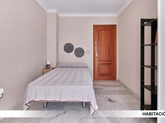Habitación en alquiler en Distrito Macarena, Sevilla