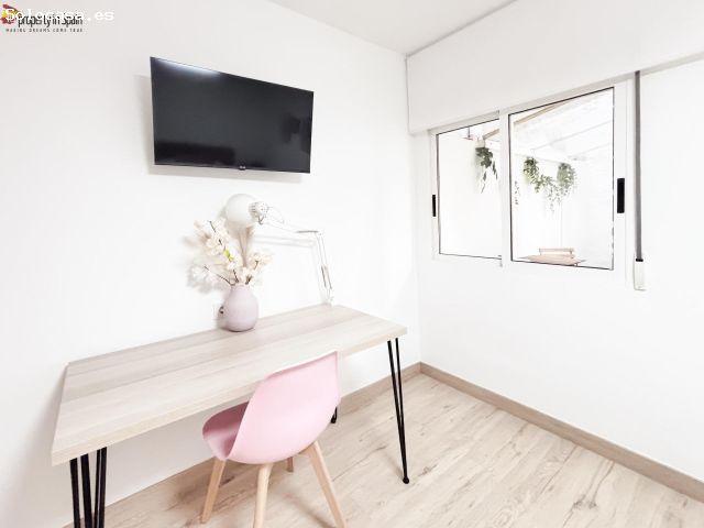 Piso en alquiler en Carolinas Altas, Alicante