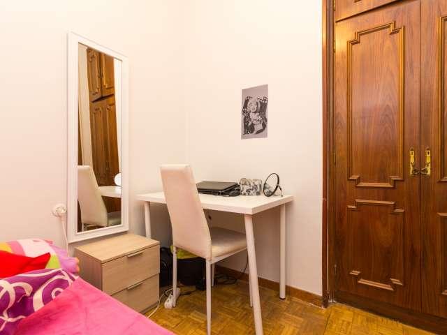 Habitación en alquiler en Sol, Madrid