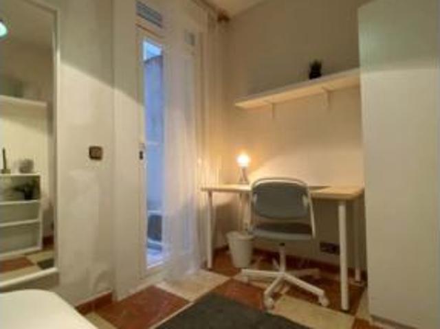 Habitación en alquiler en Goya, Madrid