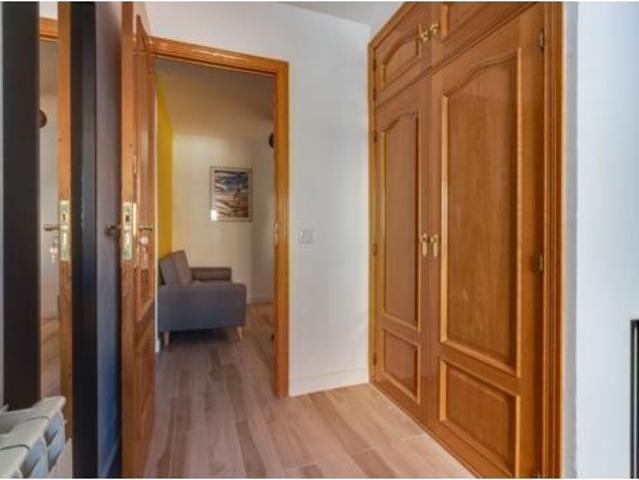 Habitación en alquiler en Valdeacederas, Madrid