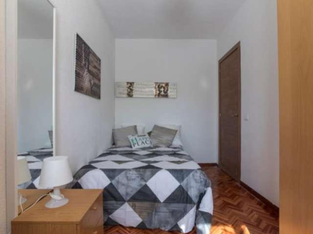 Habitación en alquiler en Distrito I, Alcalá De Henares