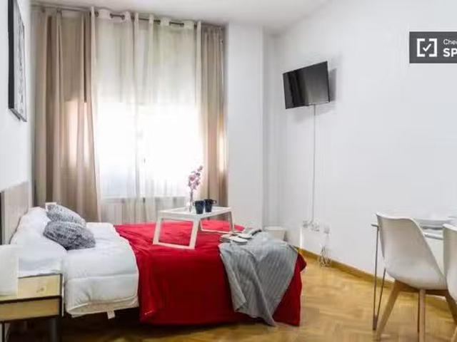 Casa en alquiler en Usera, Madrid