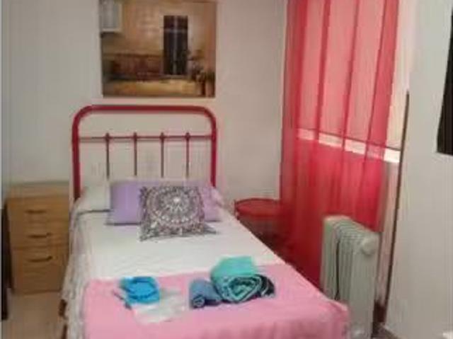 Casa en alquiler en Las Protegidas, Jaén