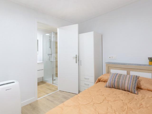 Habitación en alquiler en Dones de les Palmes, el Baix Vinalopó