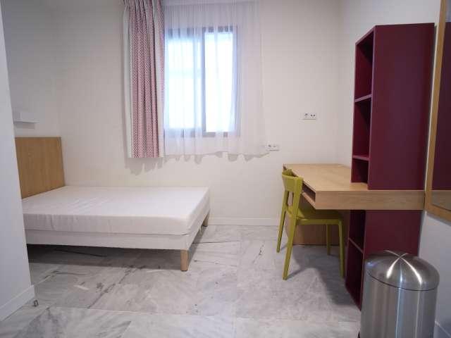 Habitación en alquiler en Triana, Sevilla