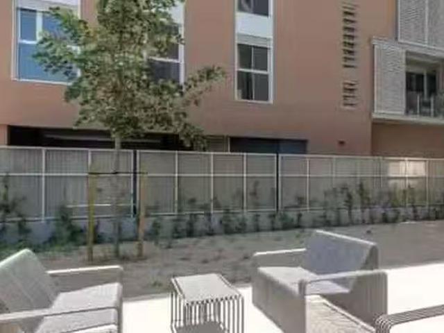 Casa en alquiler en La Mina - districte 6, Barcelonès