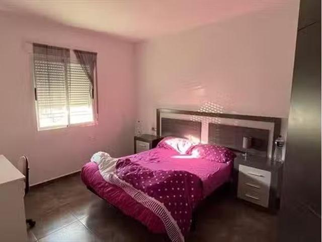 Casa en alquiler en Reyes Huertas, Cáceres