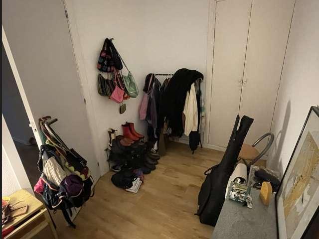 Habitación en alquiler en Palos de Moguer, Madrid