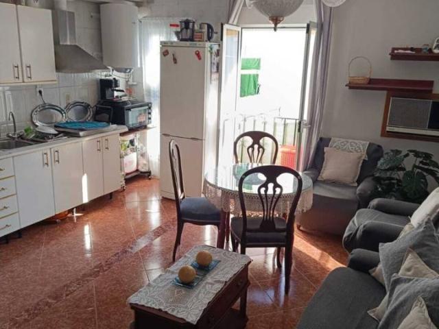 Habitación en alquiler en Barrio del Cerro, Cabra