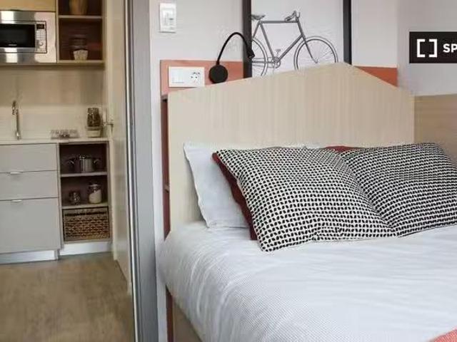 Apartamento en alquiler en Milagrosa-Arrosadia, Iruñerria
