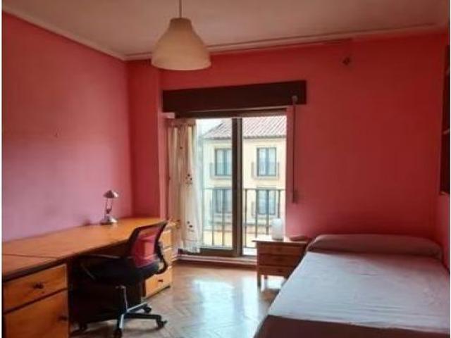 Piso en alquiler en Centro, Salamanca