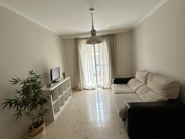 Apartamento en alquiler en Elche