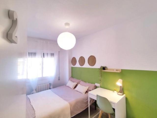 Apartamento en alquiler en Granada, Cartuja