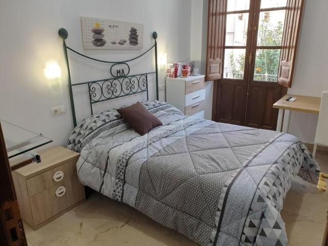 Apartamento en alquiler en Granada, San Ildefonso