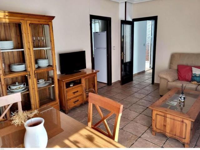 Apartamento en alquiler en Jaén, Santa Isabel