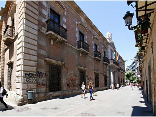 Piso en alquiler en Centro, Granada