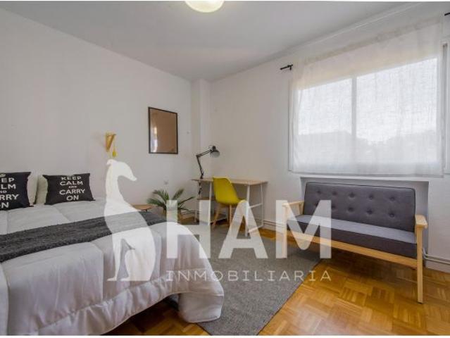 Piso en alquiler en Corona Verde, Móstoles