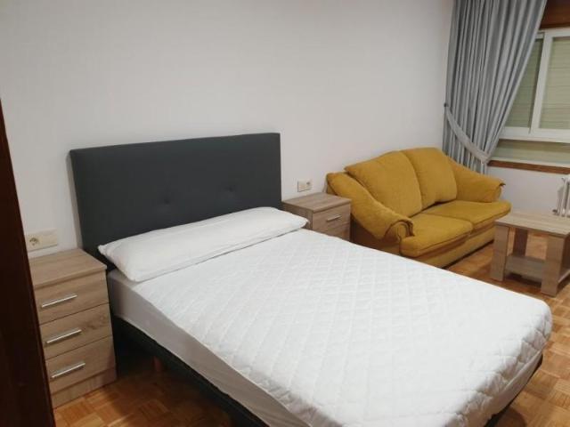 Apartamento en alquiler en Ourense, A Ponte