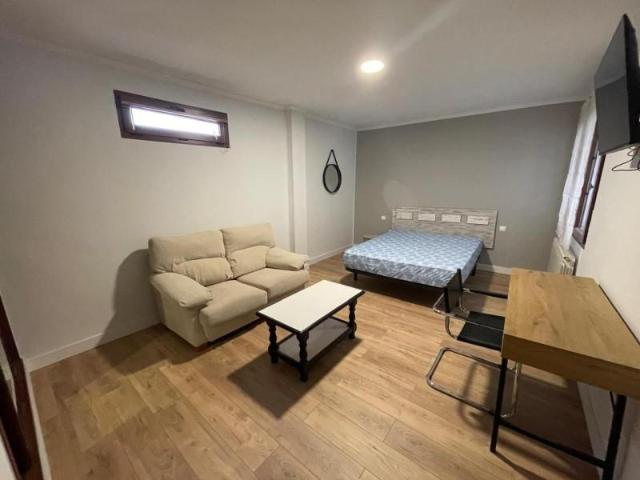 Apartamento en alquiler en Ponferrada, Flores del Sil