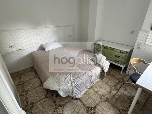 Apartamento en alquiler en Cerro-Amate, Sevilla