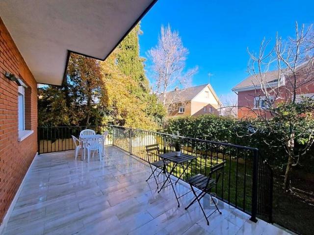Apartamento en alquiler en Villanueva De La Cañada
