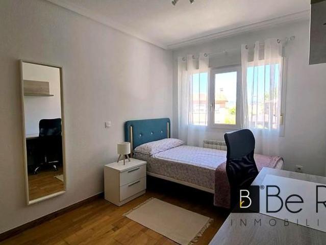 Apartamento en alquiler en Villanueva De La Cañada