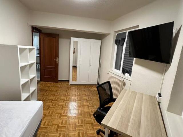 Habitación en alquiler en Centro, Burgos